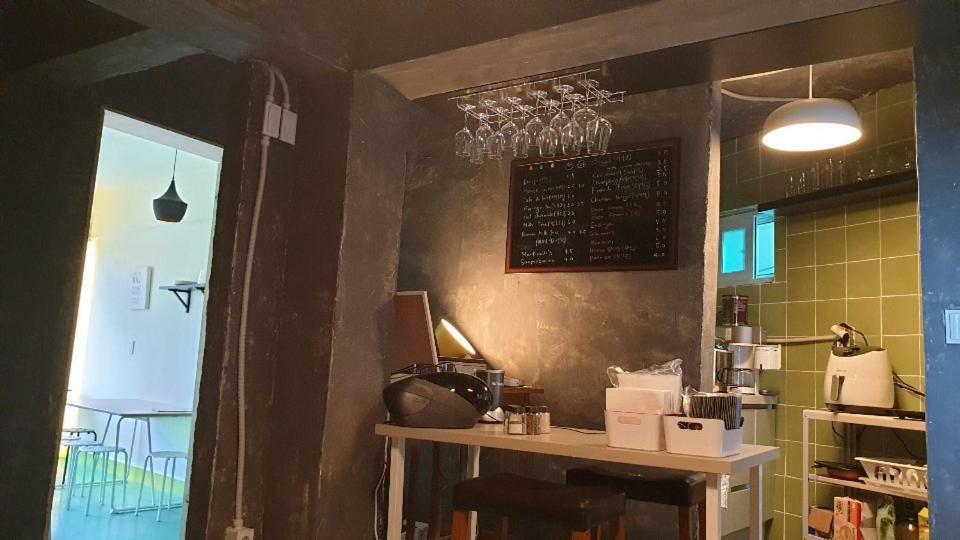 Busan Backpackers Exterior foto